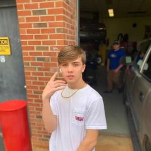 Meet your Posher, Ryan